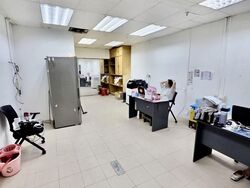 Golden Sultan Plaza (D7), Office #529117411